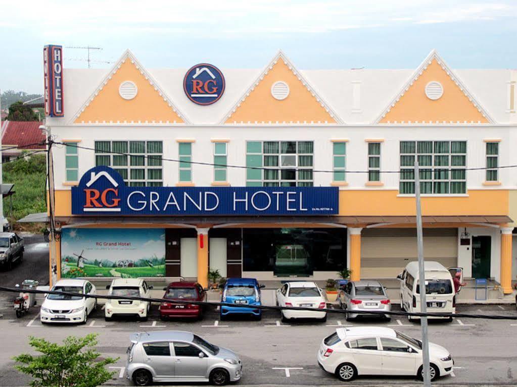 Rg Grand Hotel Batu Pahat Extérieur photo